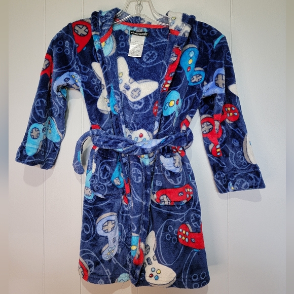 climatesmart Other - 😎 Cozy Blue and Red Youth Pajama Robes with Playful Gamer Design